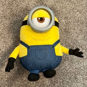 NWOT Stuart the Minion Talking Stuffed Animal